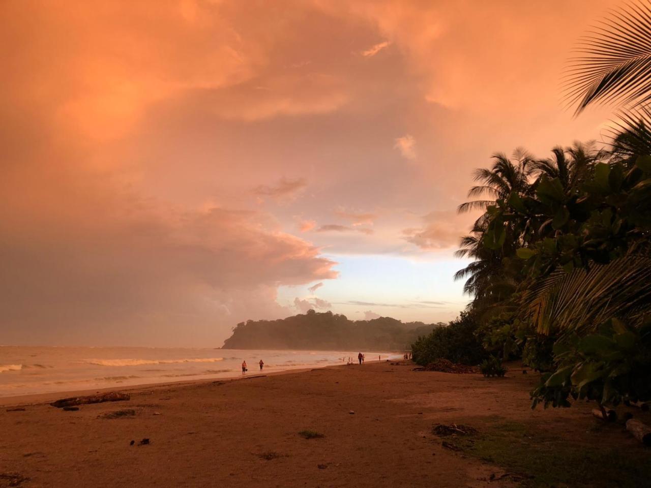Macao Beach Sámara Eksteriør bilde